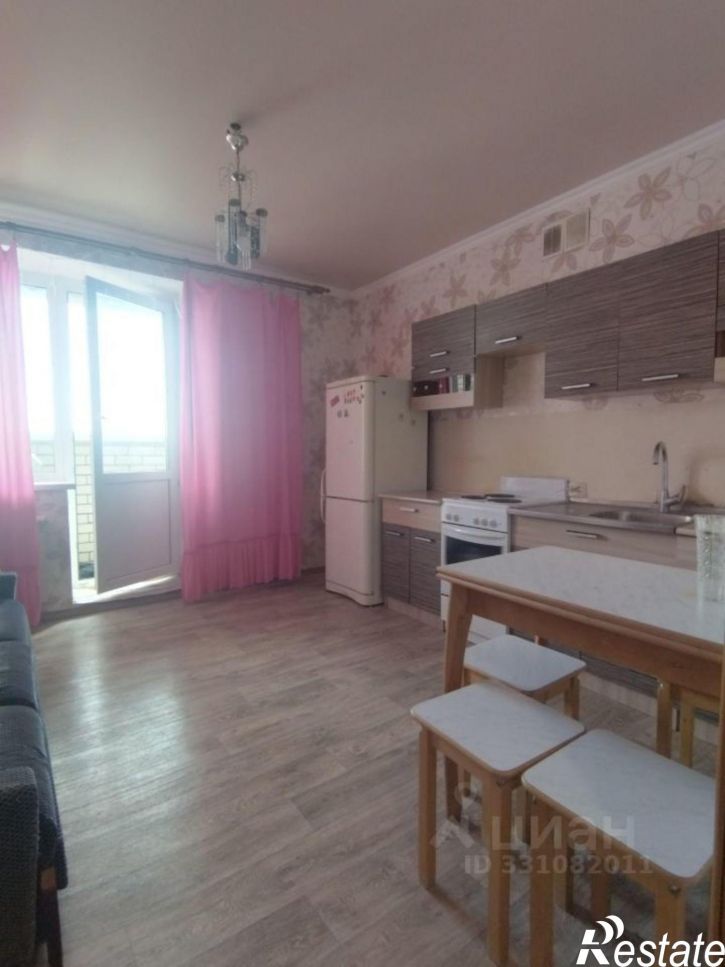 1-комн квартира ул Астраханская, 250,  д. 250