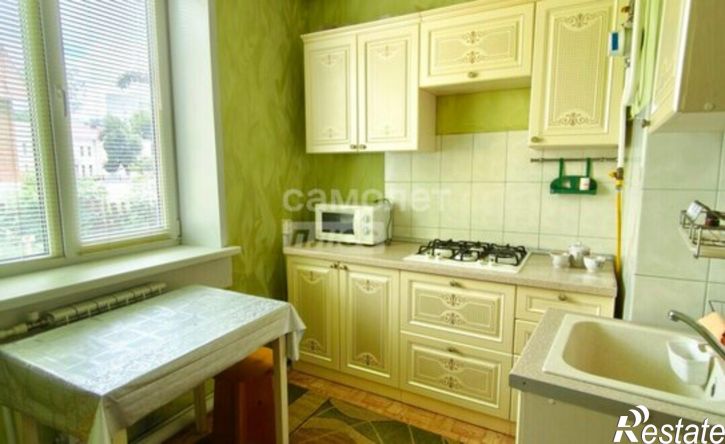 2-комн квартира ул Н.Вирты, 1,  д. 1