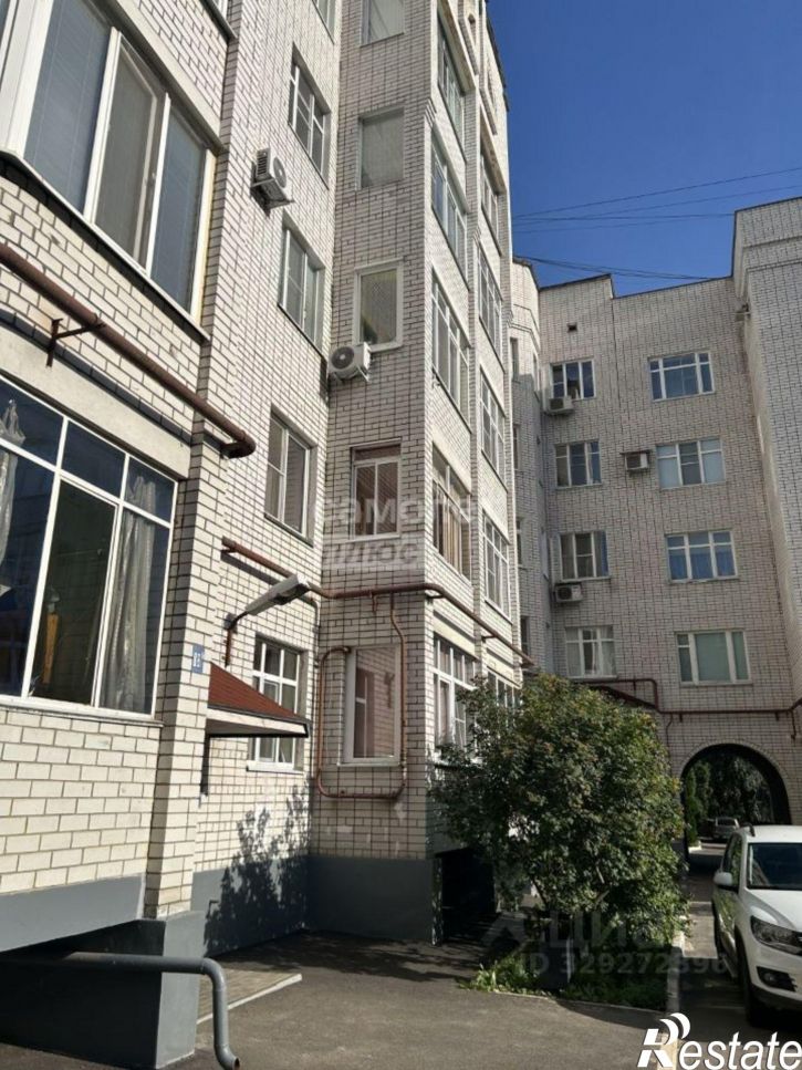 3-комн квартира ул Андреевская, 37Б,  д. 37Б