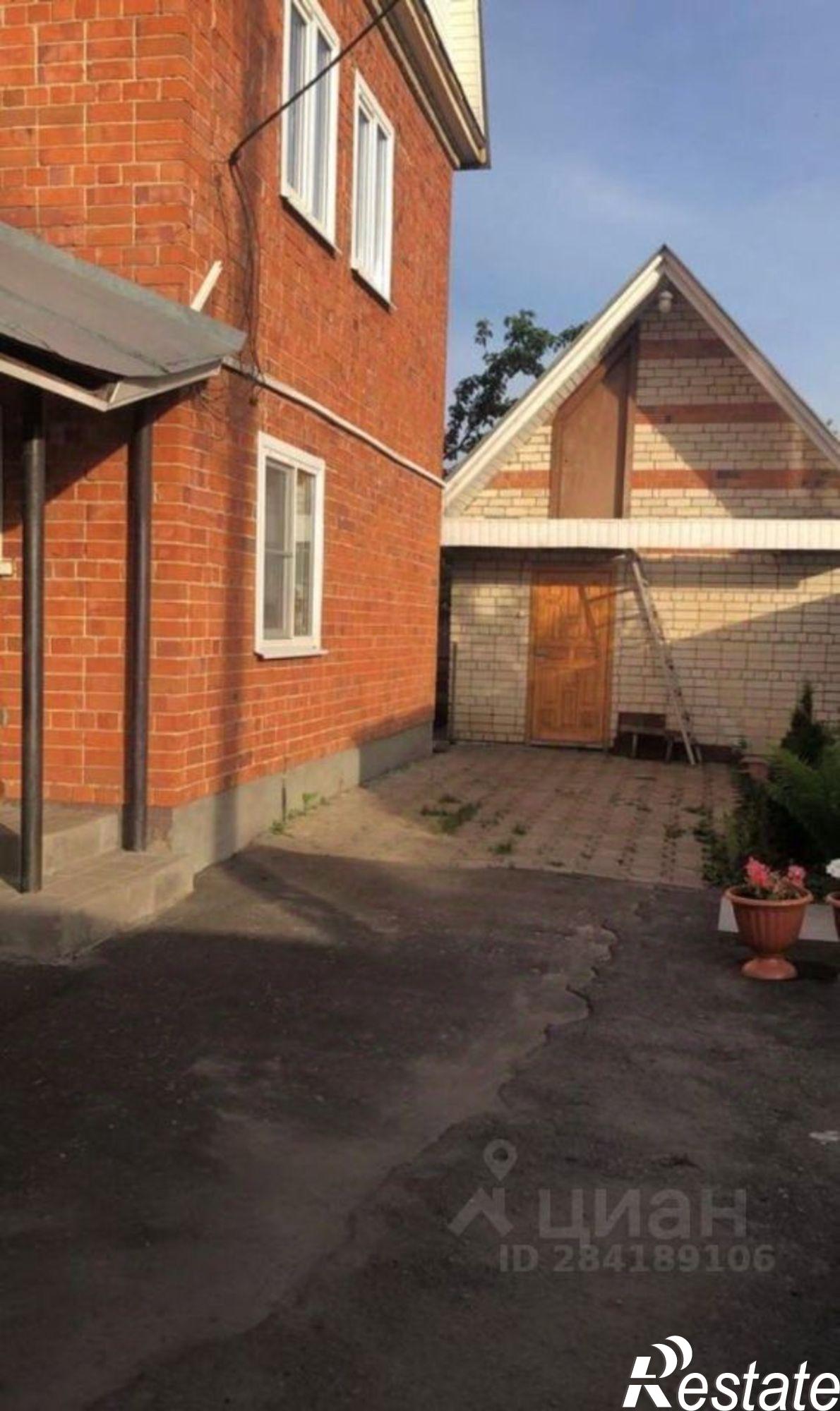 Купить дачу, дом, коттедж за 16 500 000 рублей на ул Опалева, 2
