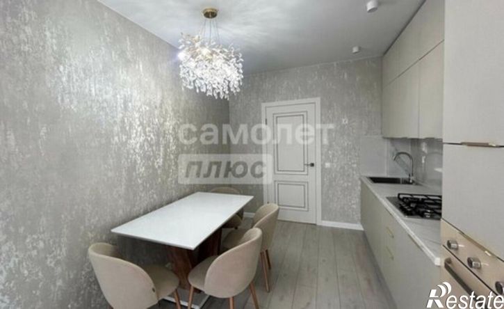 2-комн квартира улица имени С.И. Савостьянова, 14В