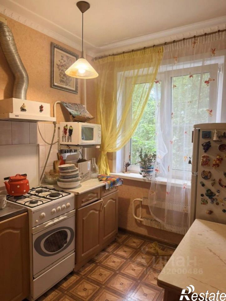 2-комн квартира ул 8-го Марта, 33а,  д. 33а