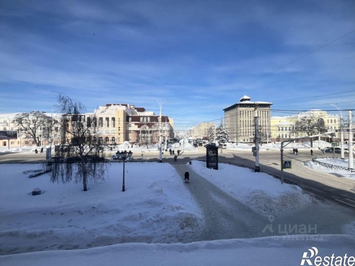 3-комн квартира ул Интернациональная, 50,  д. 50