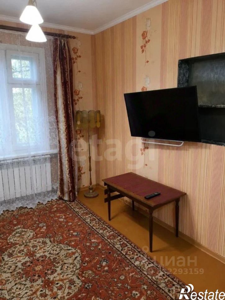 2-комн квартира ул Защитная, 5,  д. 5