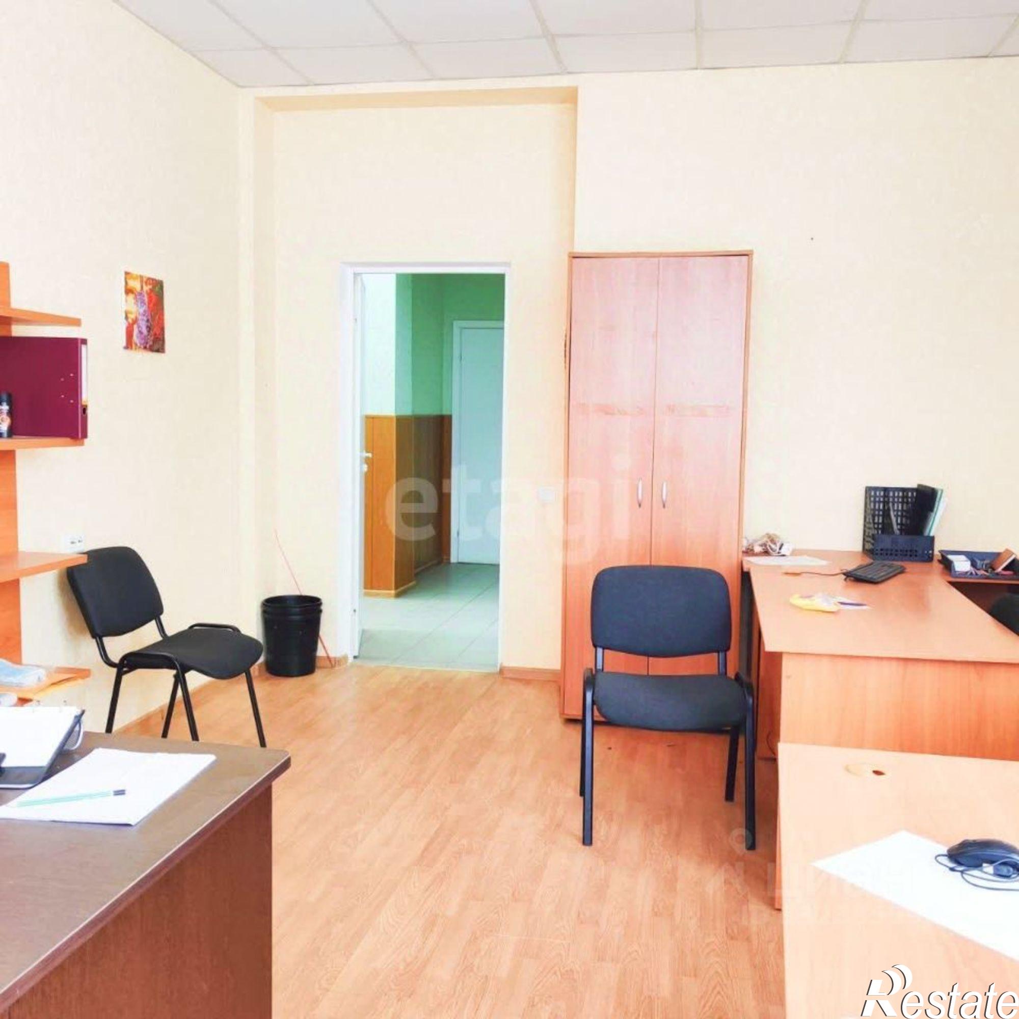 Купить офис, помещение под офис за 15 968 800 рублей на ул Студенецкая, 14а