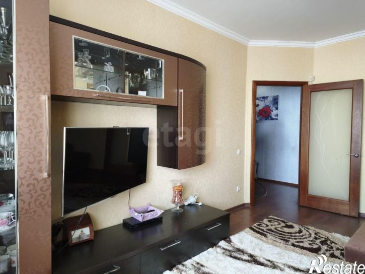 3-комн квартира ул Интернациональная, 30е,  д. 30е