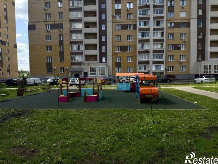 2-комн квартира ул Сабуровская, 8,  д. 8