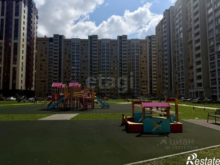 2-комн квартира ул Сабуровская, 8,  д. 8