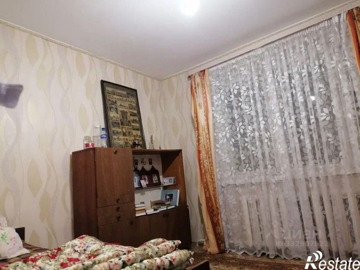 4-комн квартира ул Чичканова, 66,  д. 66
