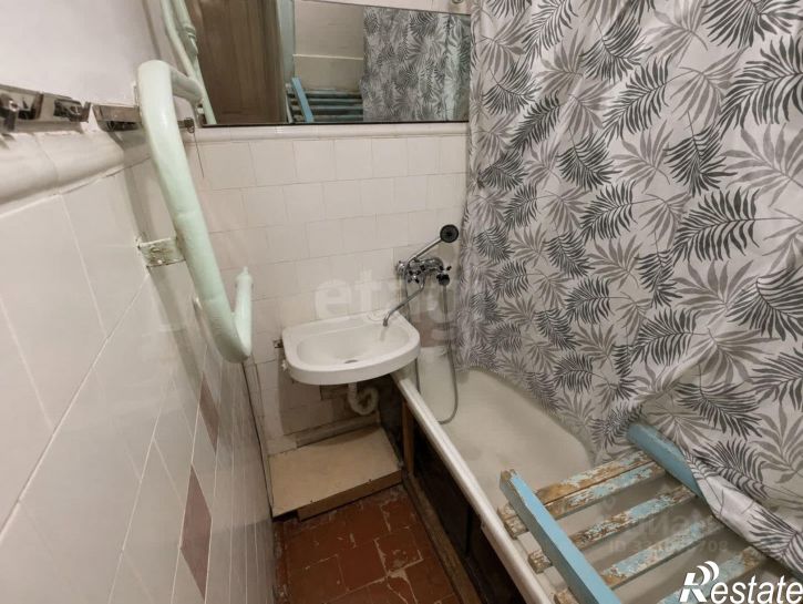 3-комн квартира пр-д Николая Островского, 18,  д. 18