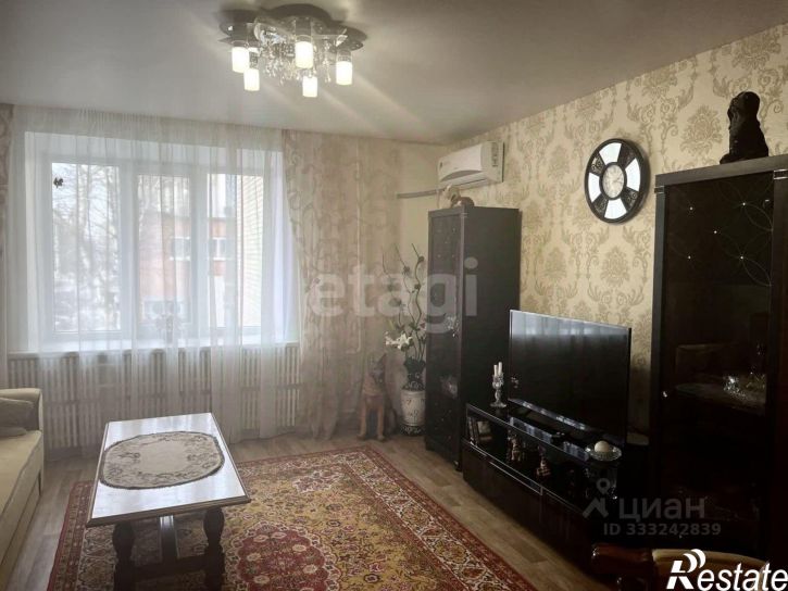 3-комн квартира ул Базарная, 97,  д. 97