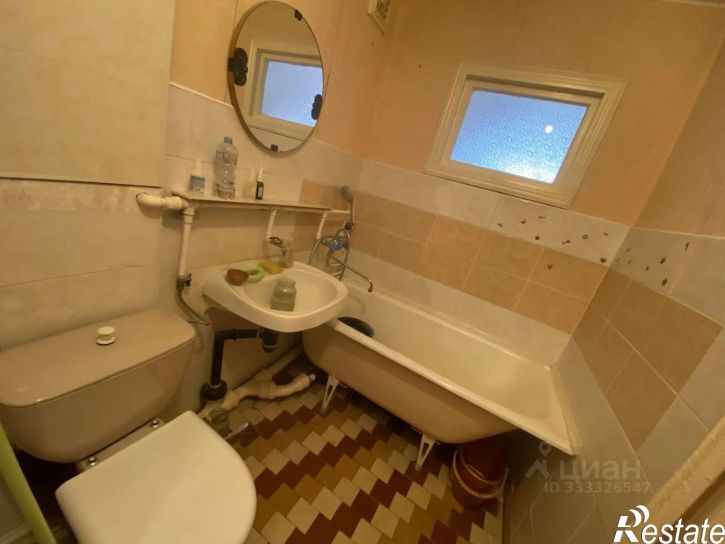 3-комн квартира ул Физкультурников, 3,  д. 3