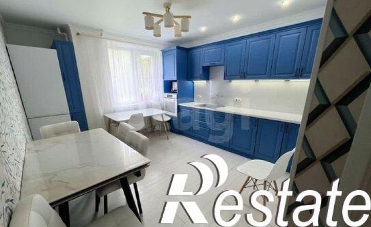 3-комн квартира улица Рылеева, 64Б,  д. 64Б