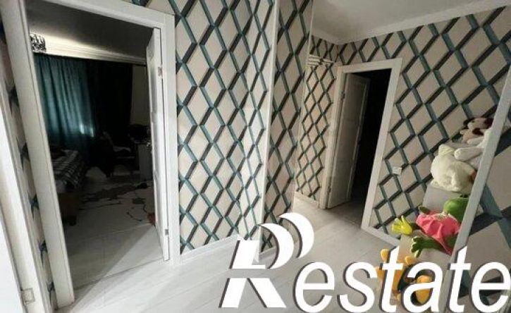3-комн квартира улица Рылеева, 64Б,  д. 64Б