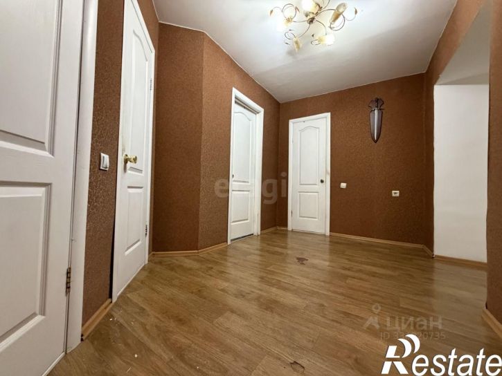 3-комн квартира улица Чичерина, 62А,  д. 62А