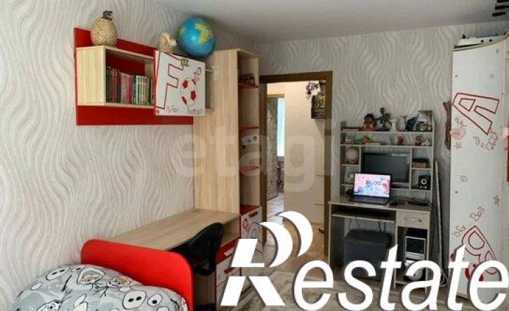 3-комн квартира территория Тамбов-4, 15