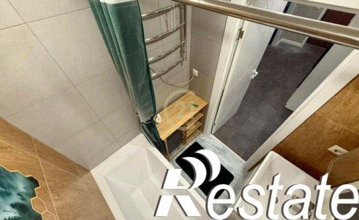 2-комн квартира улица Киквидзе, 77Б,  д. 77Б
